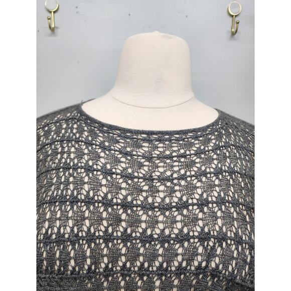 Grace & Lace Long Sleeve Lightweight Crochet Viscose Hi Lo Tunics, Size Large - Picture 2 of 9